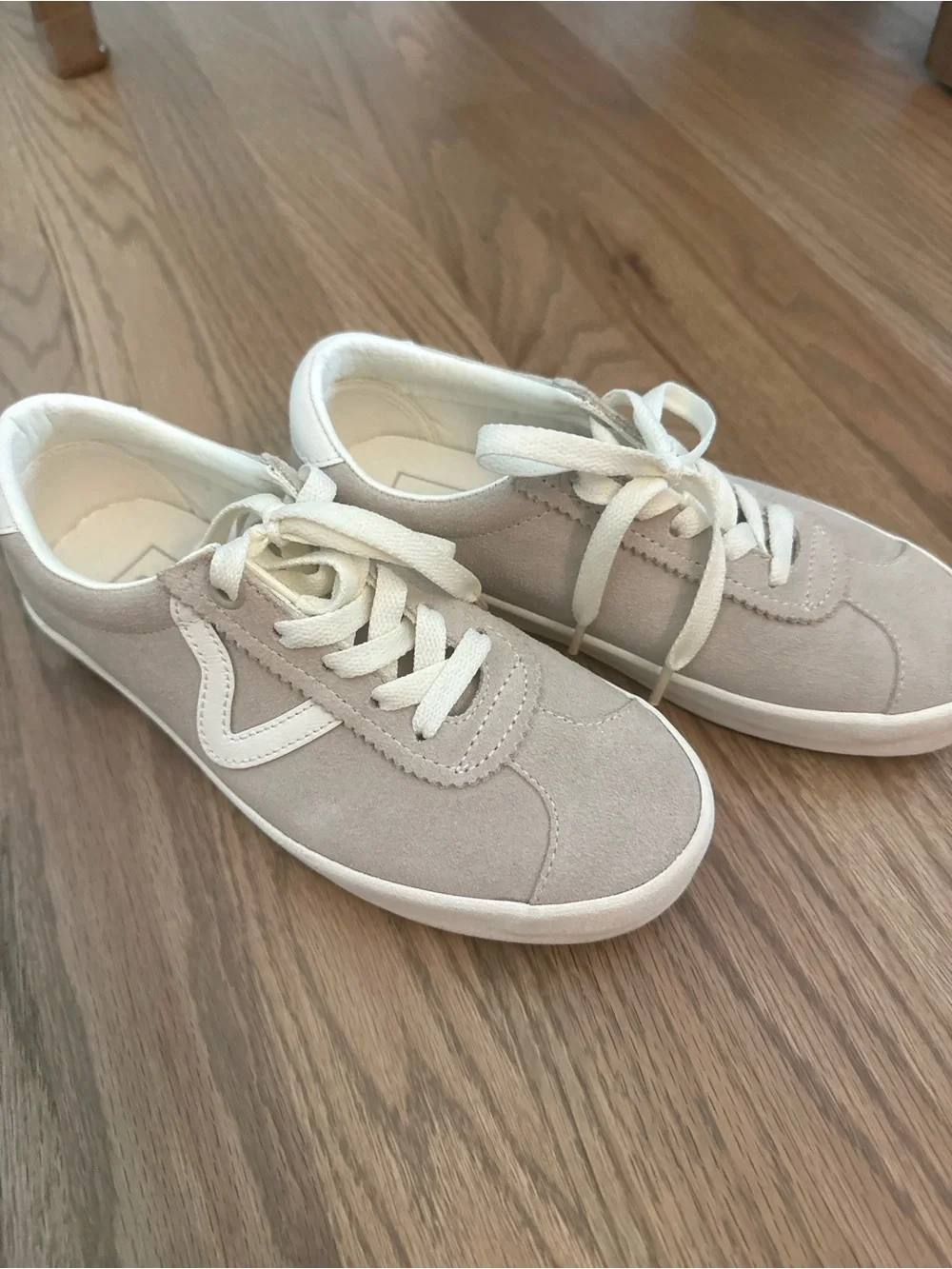 Vans Women’s Beige Suede Low-Top Sneakers